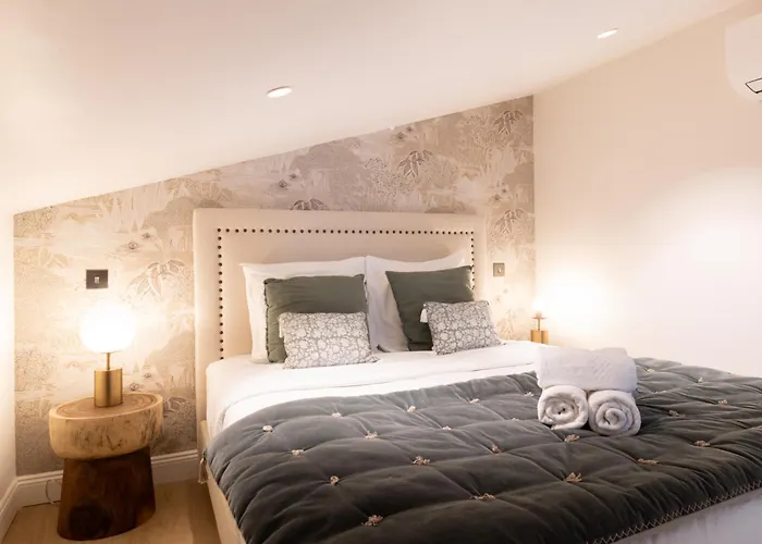 Angleterre 6 - Centre - 3 Pieces Duplex 아파트