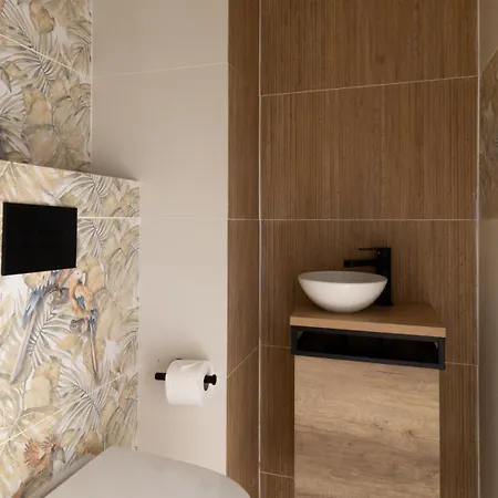 Angleterre 6 - Centre - 3 Pièces Duplex Appartement *